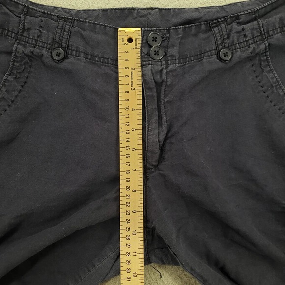 St John's Bay Shorts Womens 12 Linen Blue Cargo Utility Flat Front Pockets - Picture 12 of 13